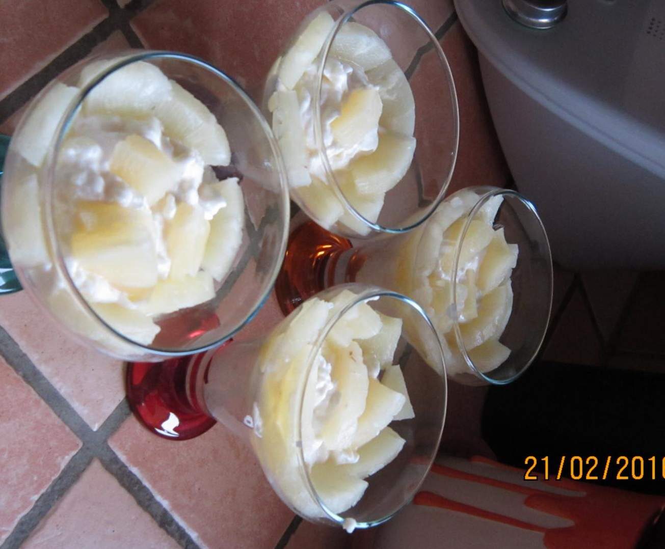 Ananas à la mousse de mascarpone sucré