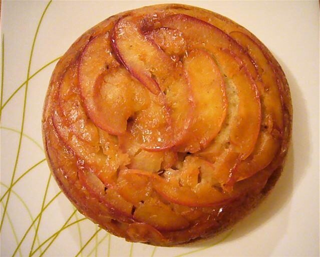 APPLE-CAKE A LA POELE