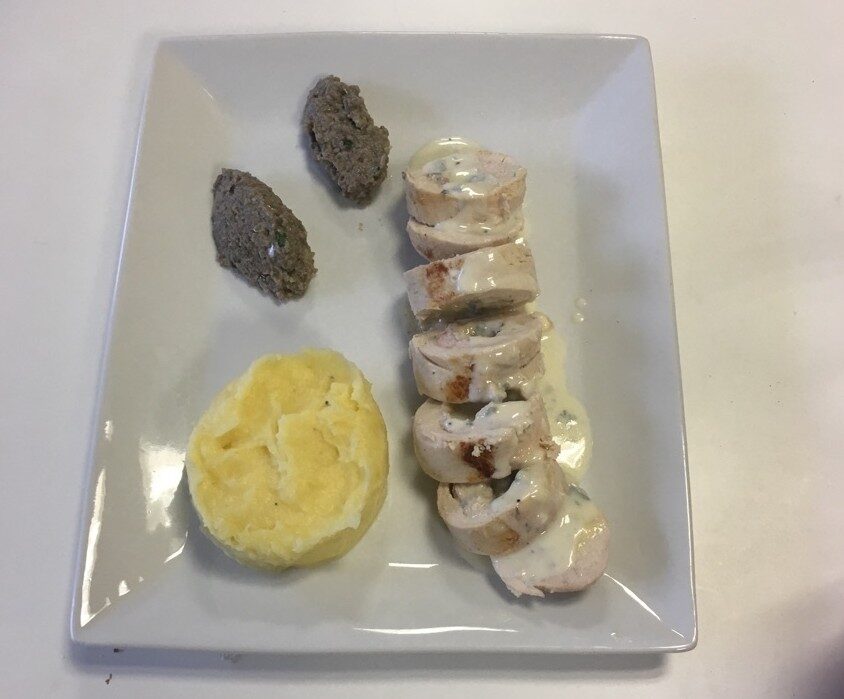 Ballottines de poulet au bleu, écrasée de pommes de terre et quenelles de duxelle de champignons - Thermostars