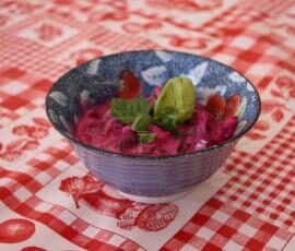 Beetroot raïta (salade de betterave aigre-douce) {Recette indienne}