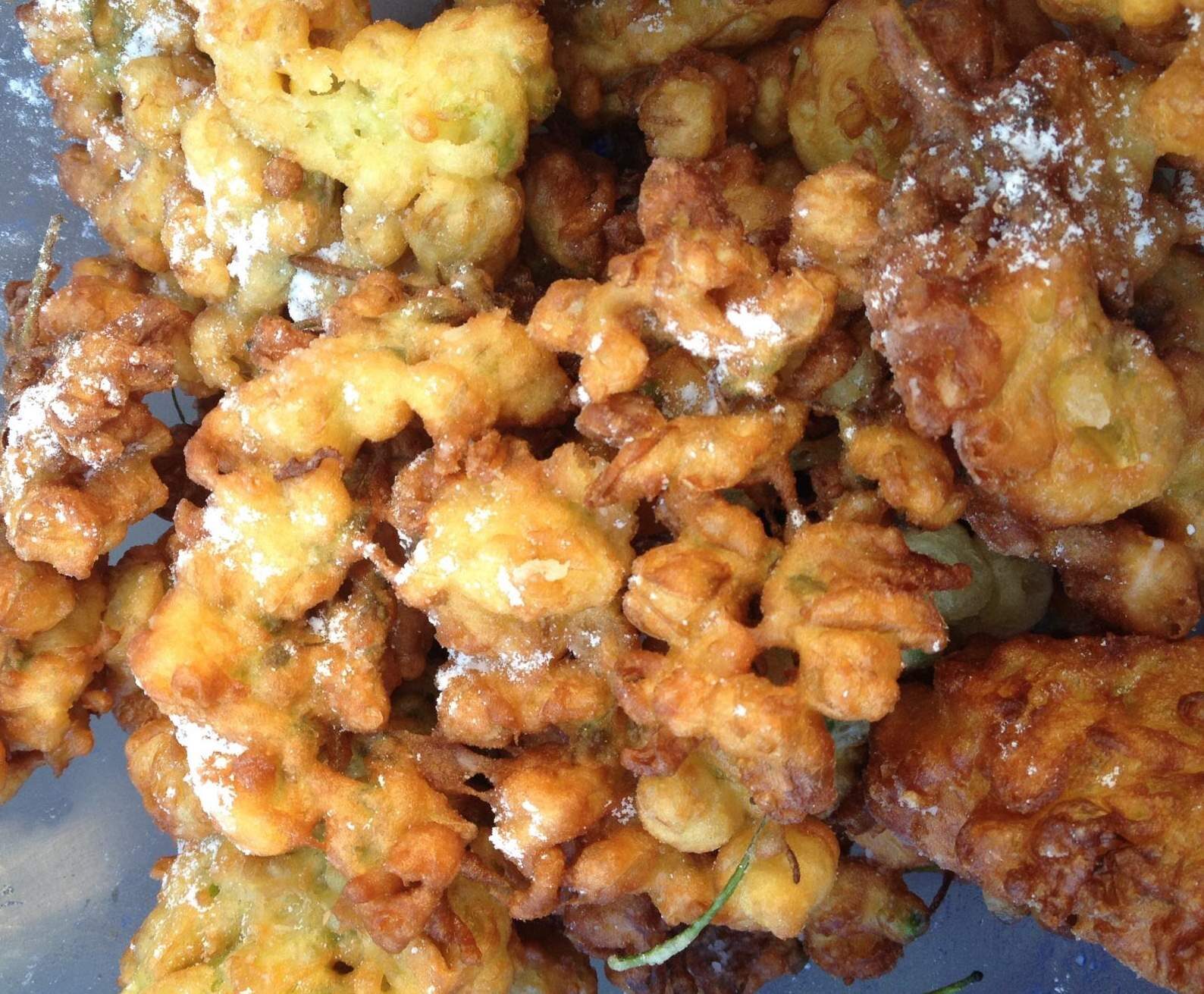 Beignets aux fleurs d'acacia