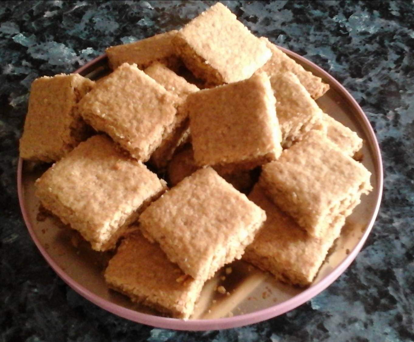 Biscuits sablés à la farine complète et avoine