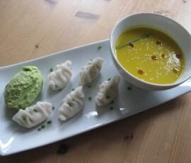 BOUCHEES VAPEUR, SOUPE ET SORBET SALÉ