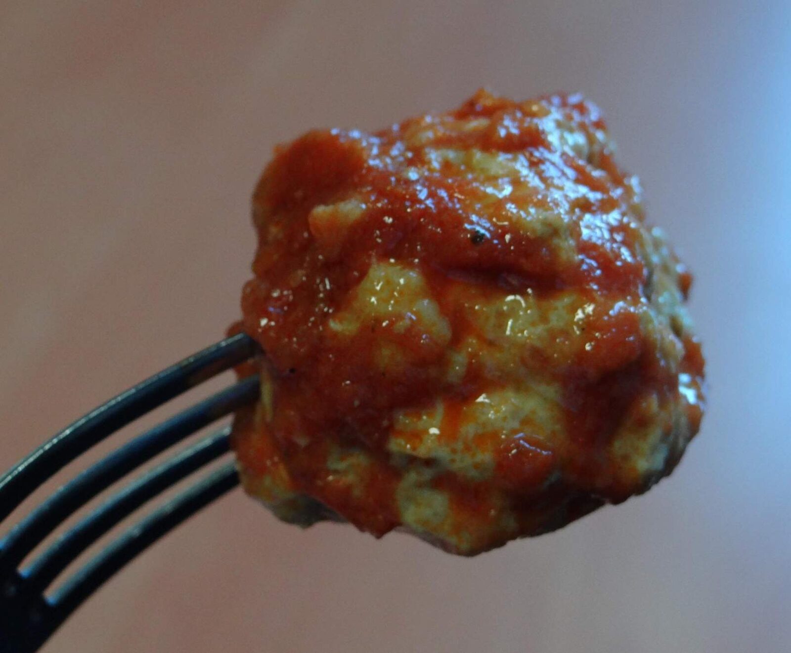 Boulettes de porc, sauce tomate au celeri