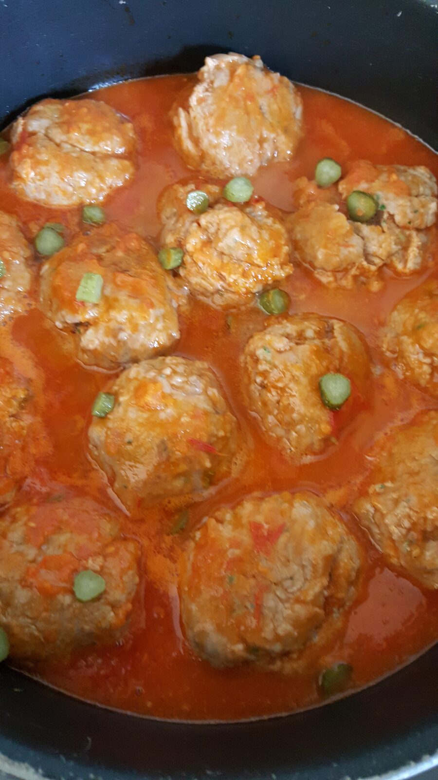 Boulettes de viande à la sauce tomate maison