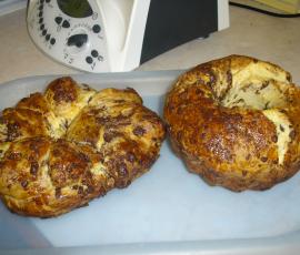 Brioche aux pralines ou pépites de chocolat