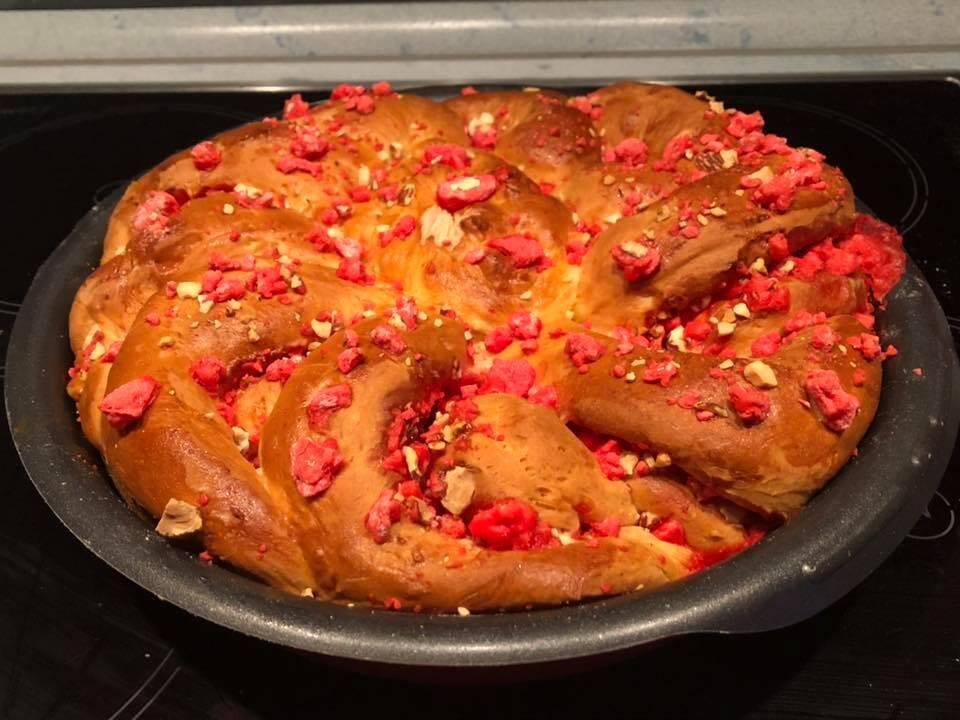 Brioche aux pralines Roses (Praluline / Saint Genix)