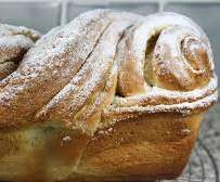 BRIOCHE RUSSE AVEC PATE MAGIQUE