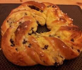 Brioche torsadée à la crème pâtissière