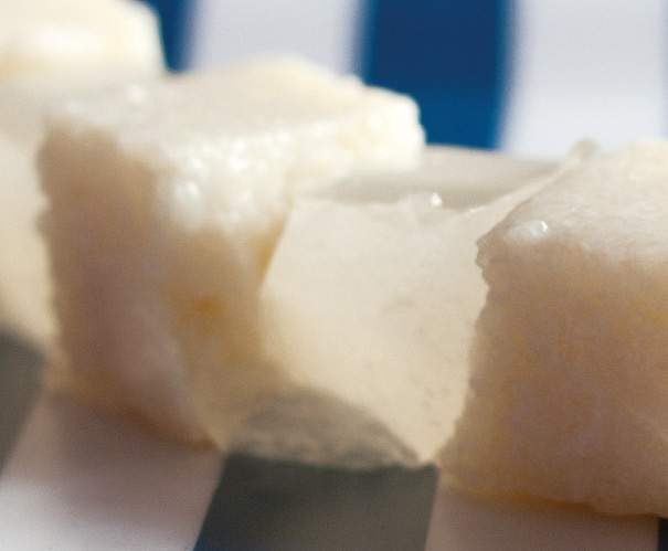 Brochette de semoule à la gelée de poire