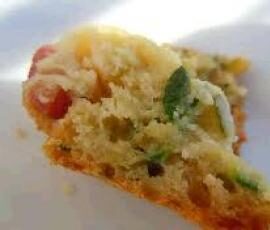 Cake Courgette, lardons, chèvre