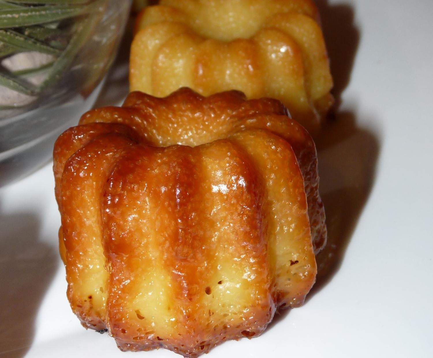 cannelés bordelais