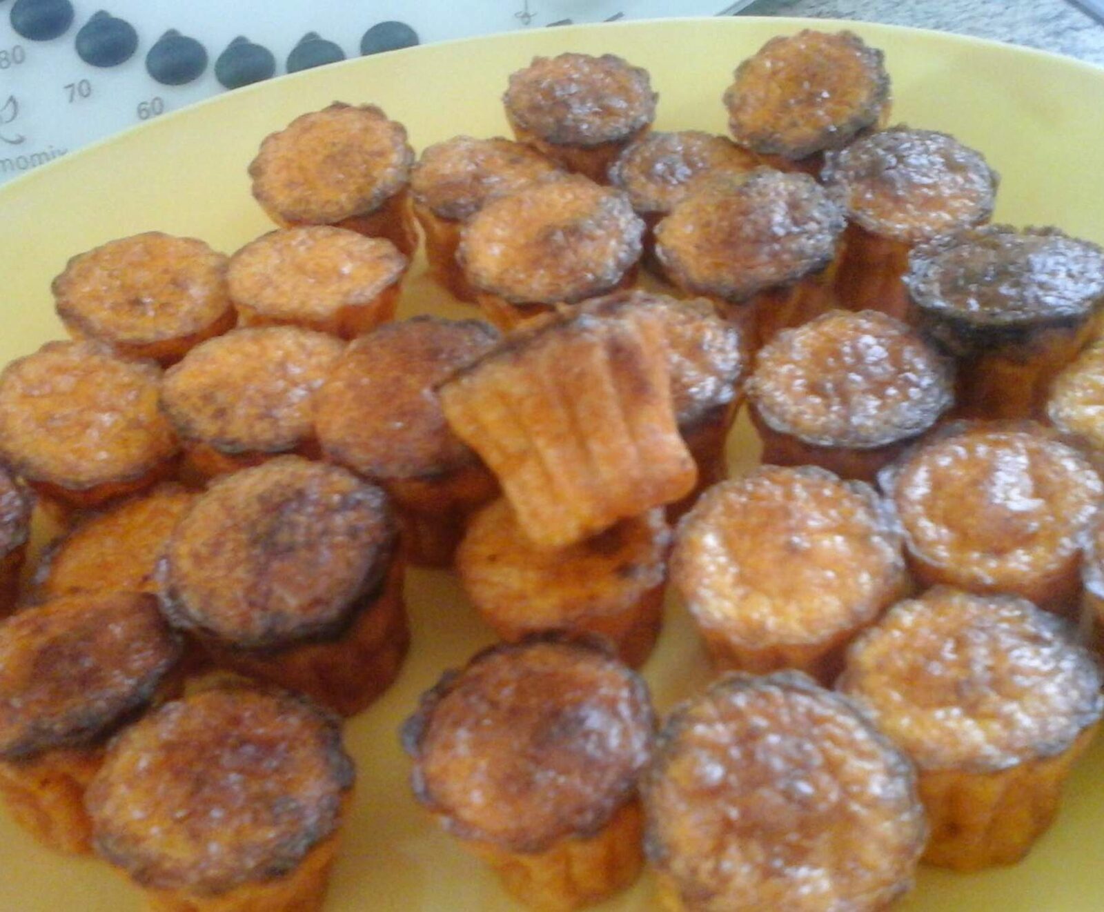 Canneles chorizo/emmental