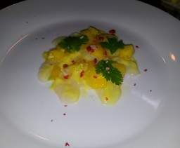 Carpaccio de St Jacques à la mangue et citron vert