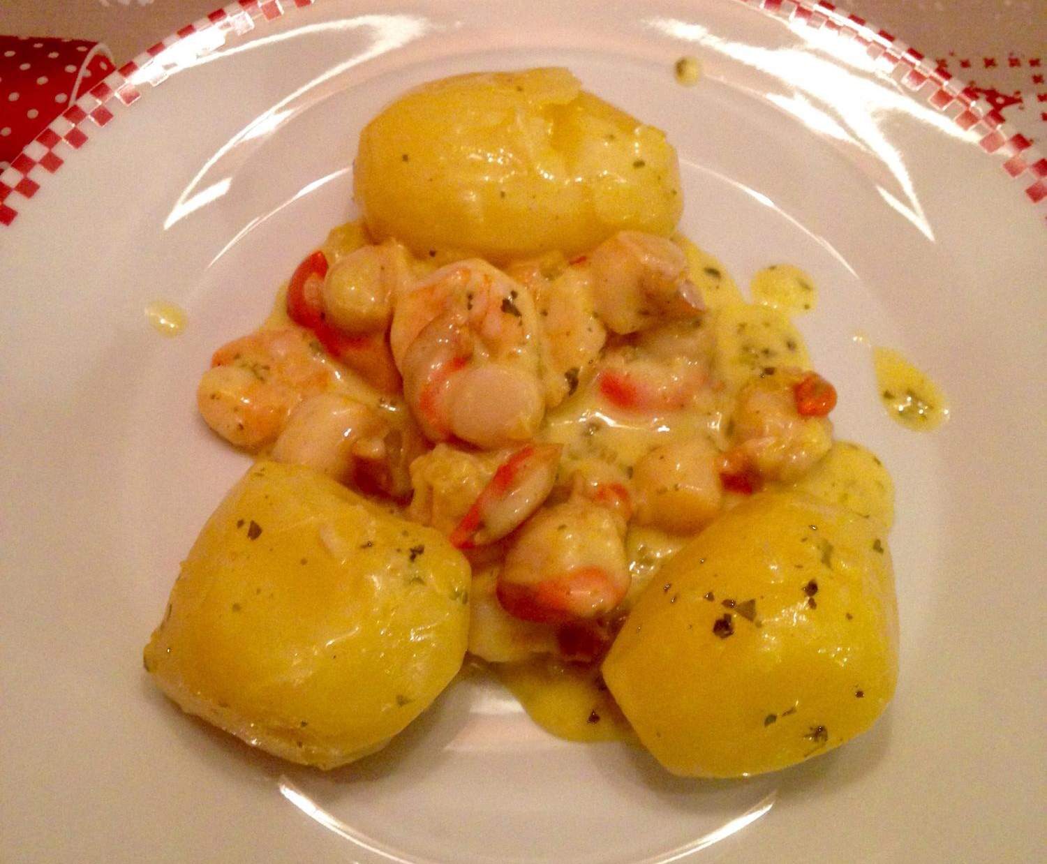 Cassolette ou nage de St Jacques et gambas