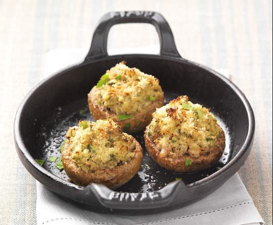 Champignons farcis aux herbes