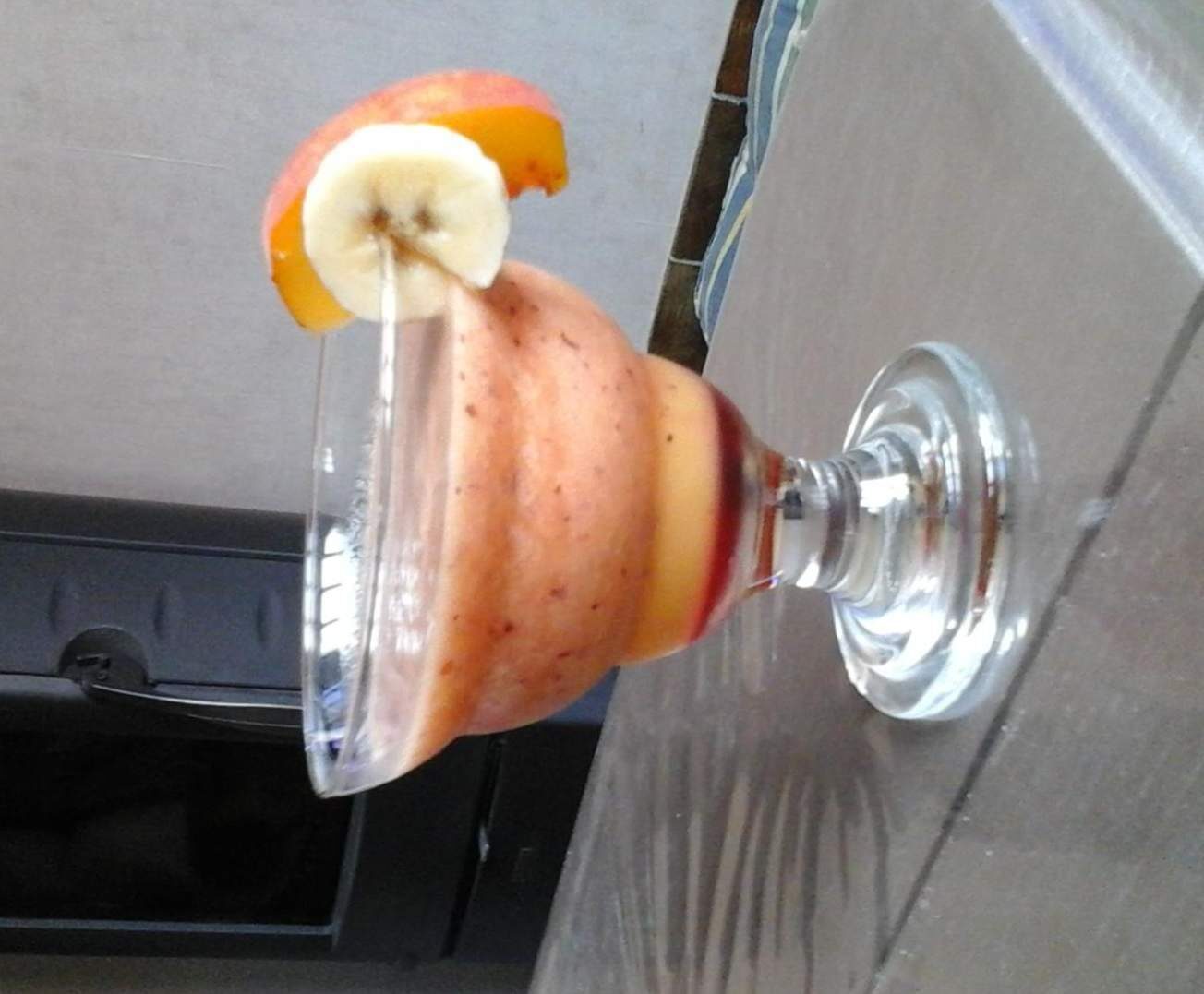 Cocktail coco banane fraise