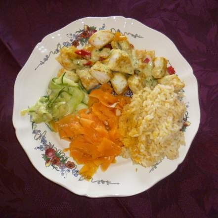 Colin mariné/tagliatelles de légumes/velouté et sauce onctueuse au curry