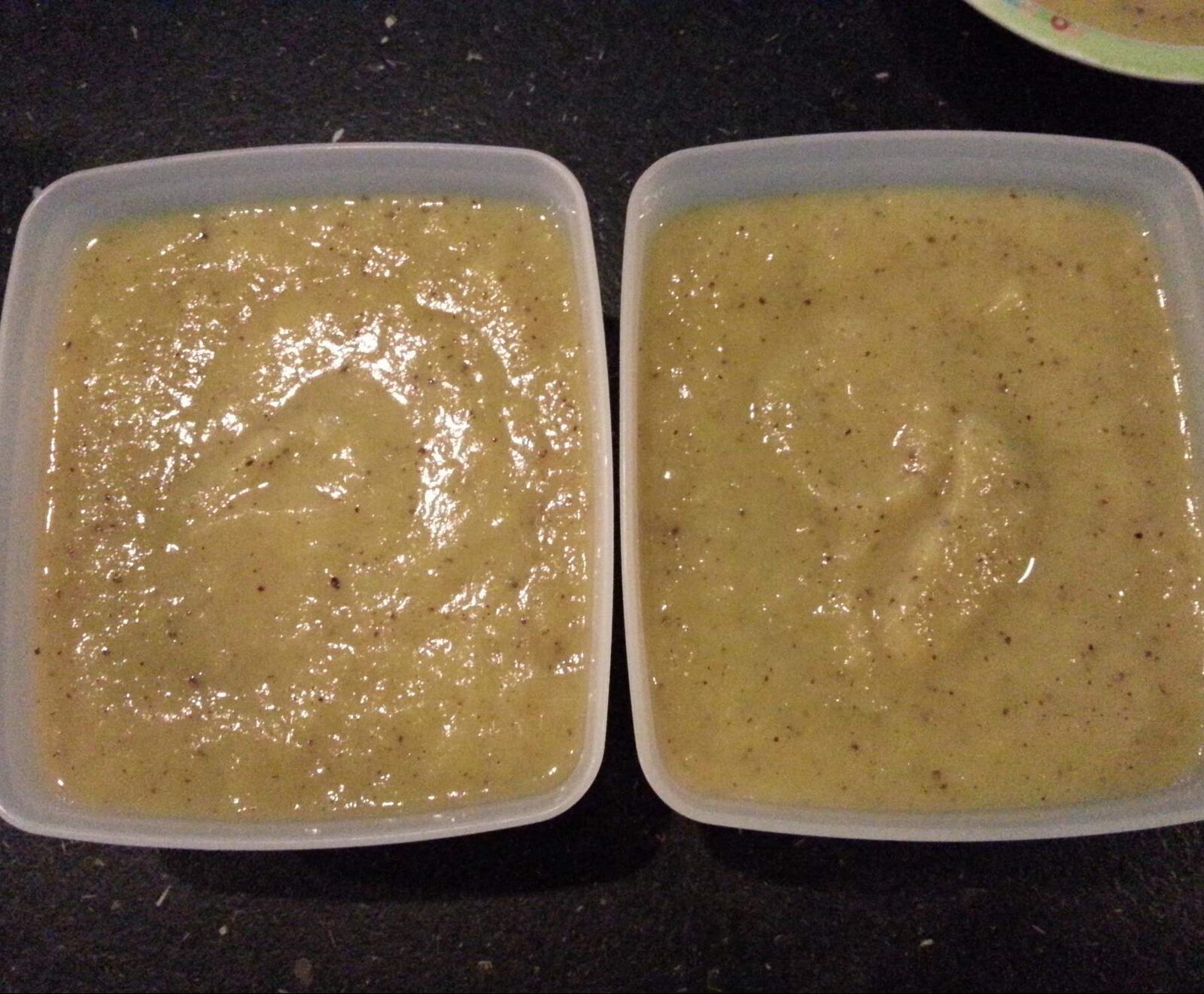 Compote ananas, kiwis et bananes pour bébé sans sucre ajouté