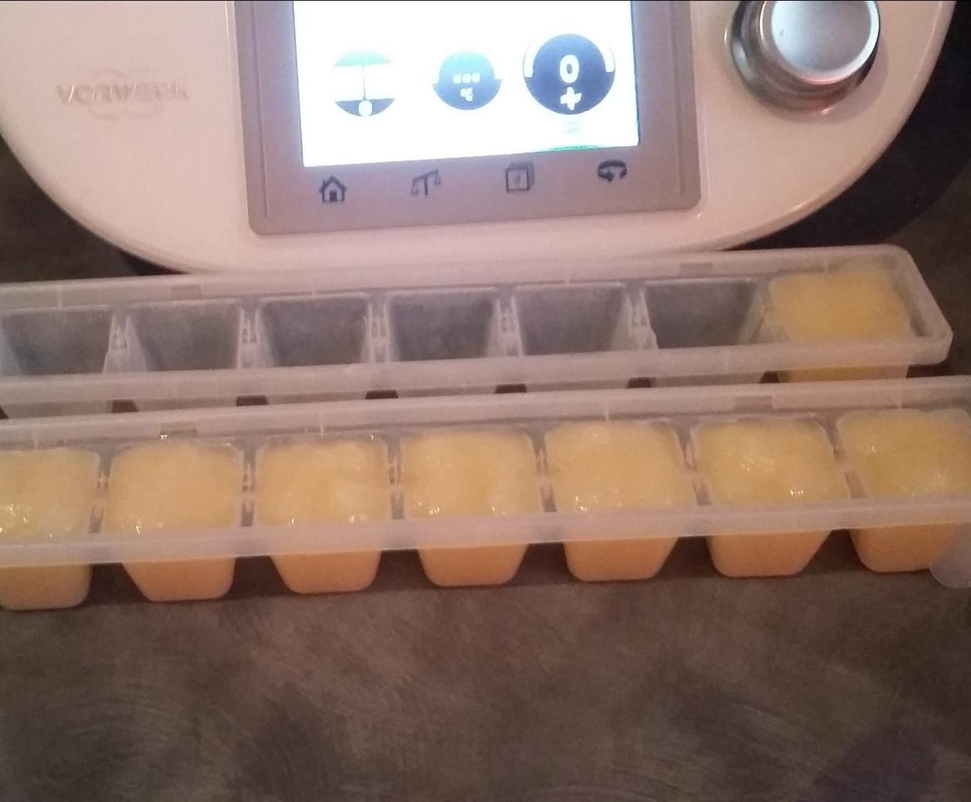 Compote de poire bébé