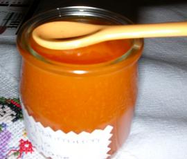 Confiture coing/potimarron à la badiane