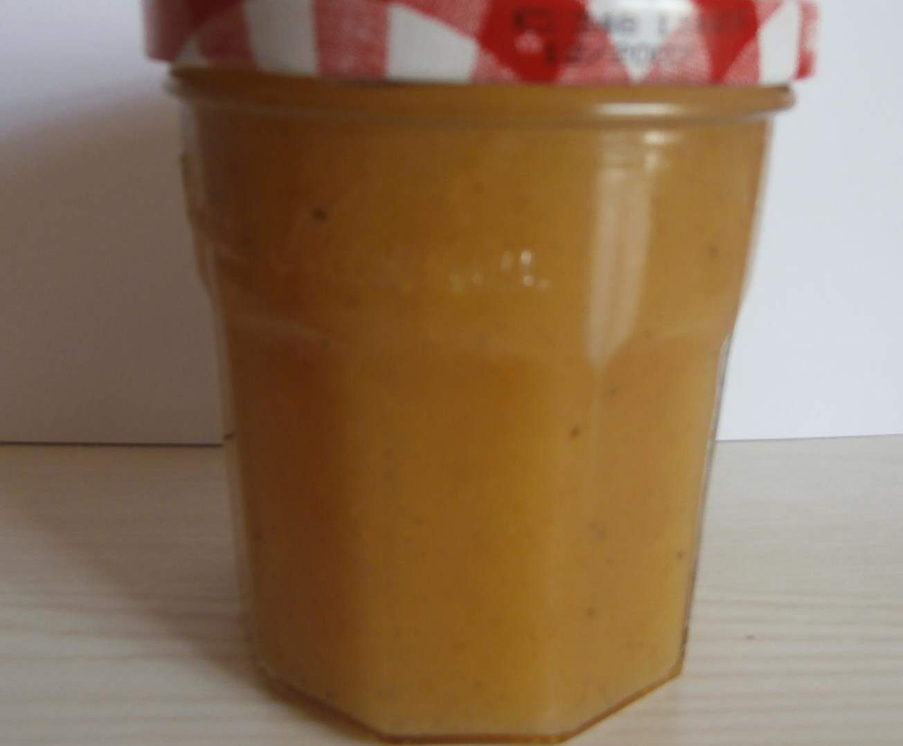 Confiture de bananes et ananas au rhum et à la vanille