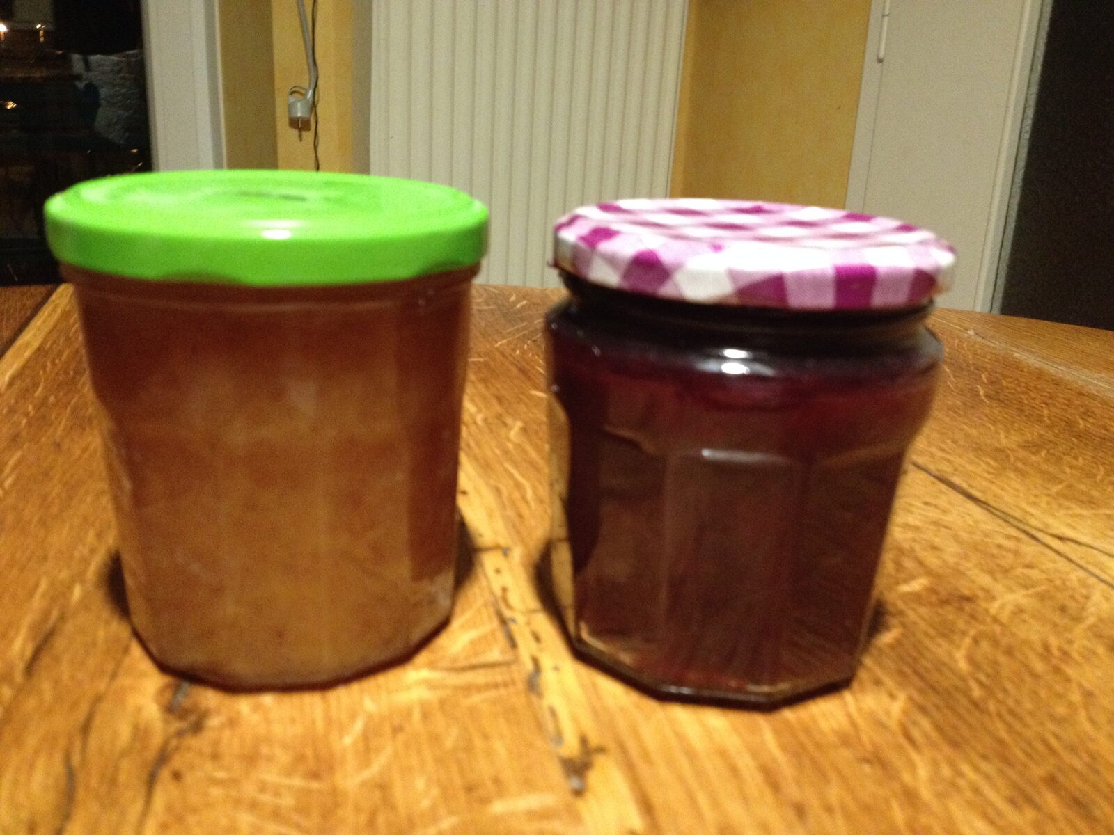 confiture de pêche de vigne