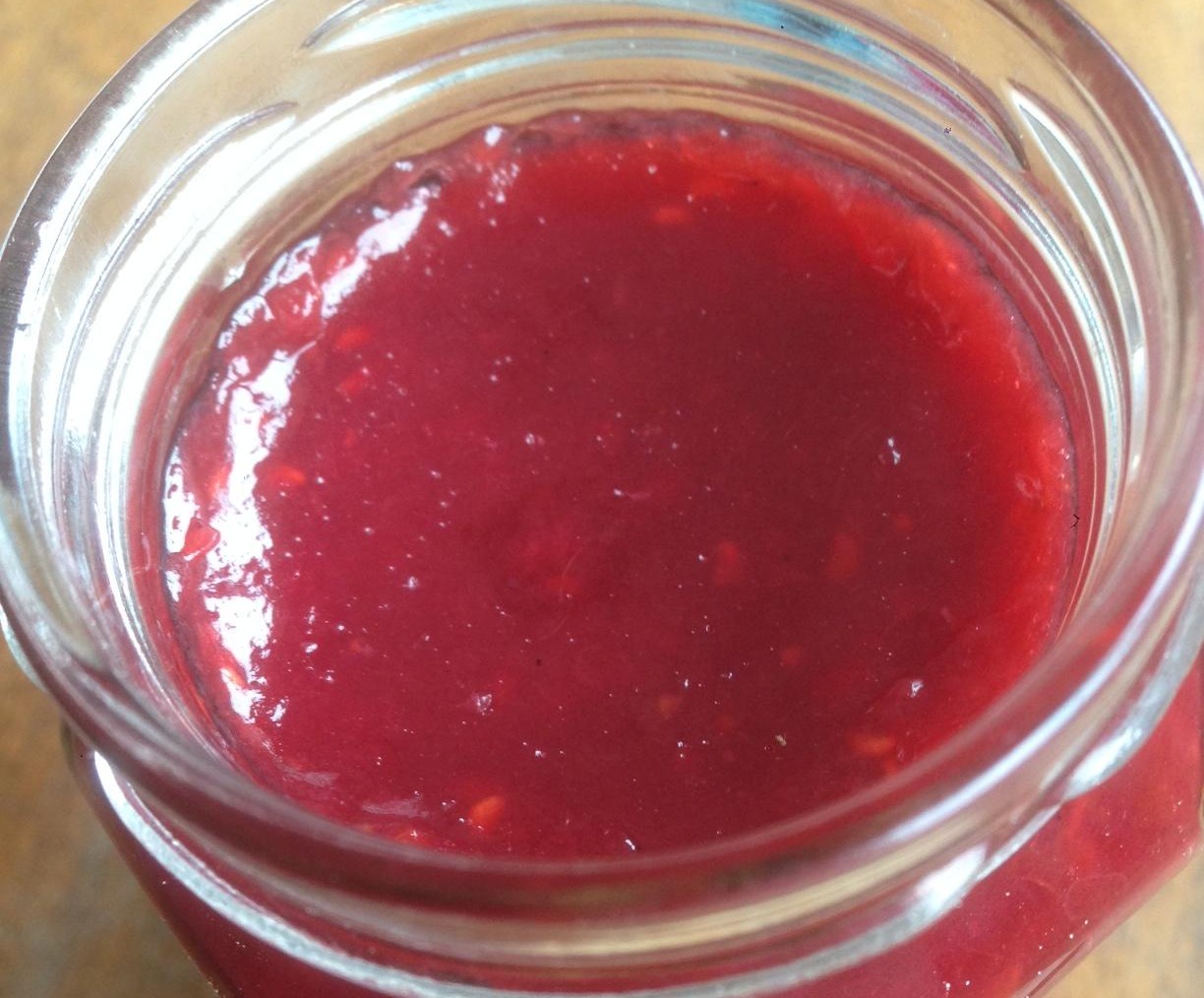 Confiture fraise-framboise très peu sucrée et délicieuse