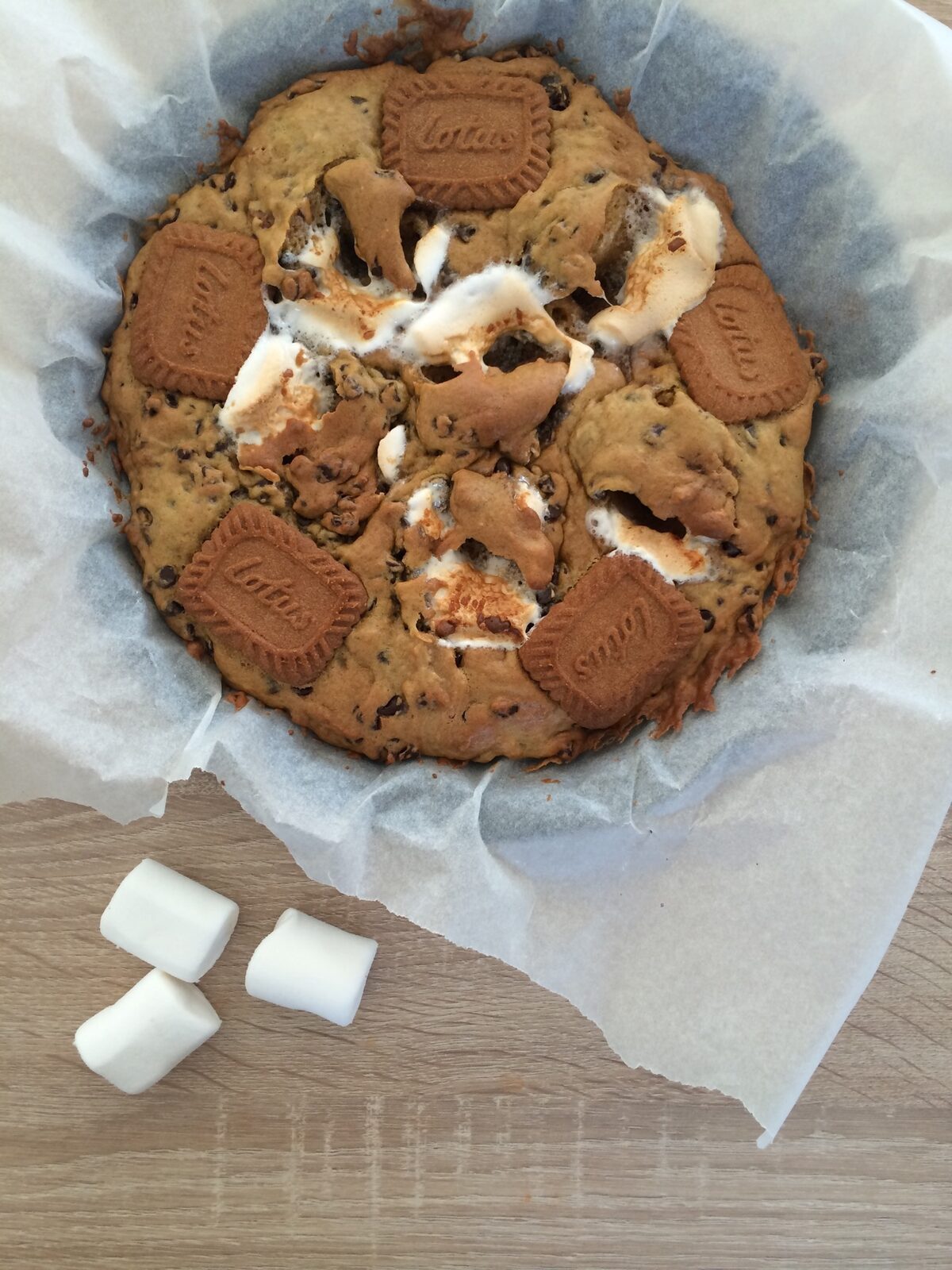 Cookie géant aux chamallows