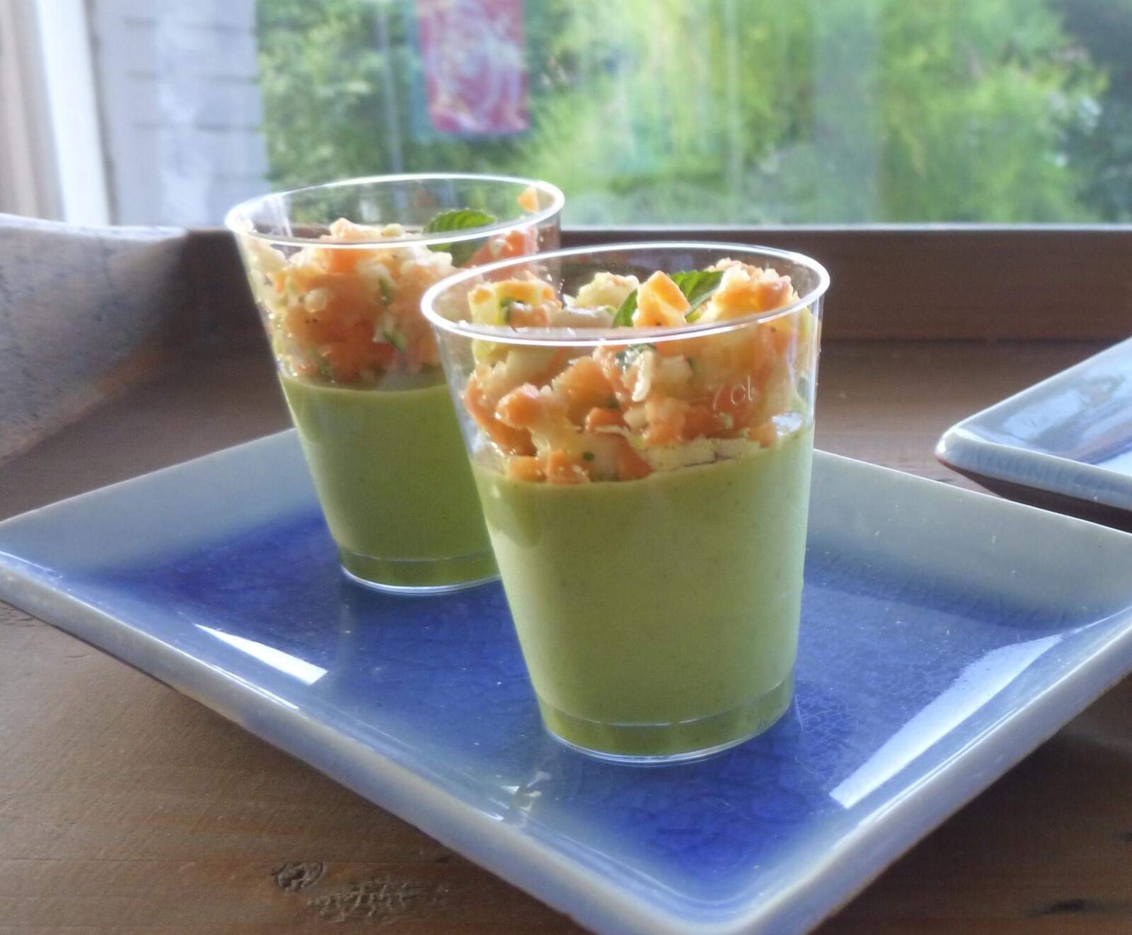 CREME DE PETITS POIS AU CHEVRE EN JARDINIERE FROIDE