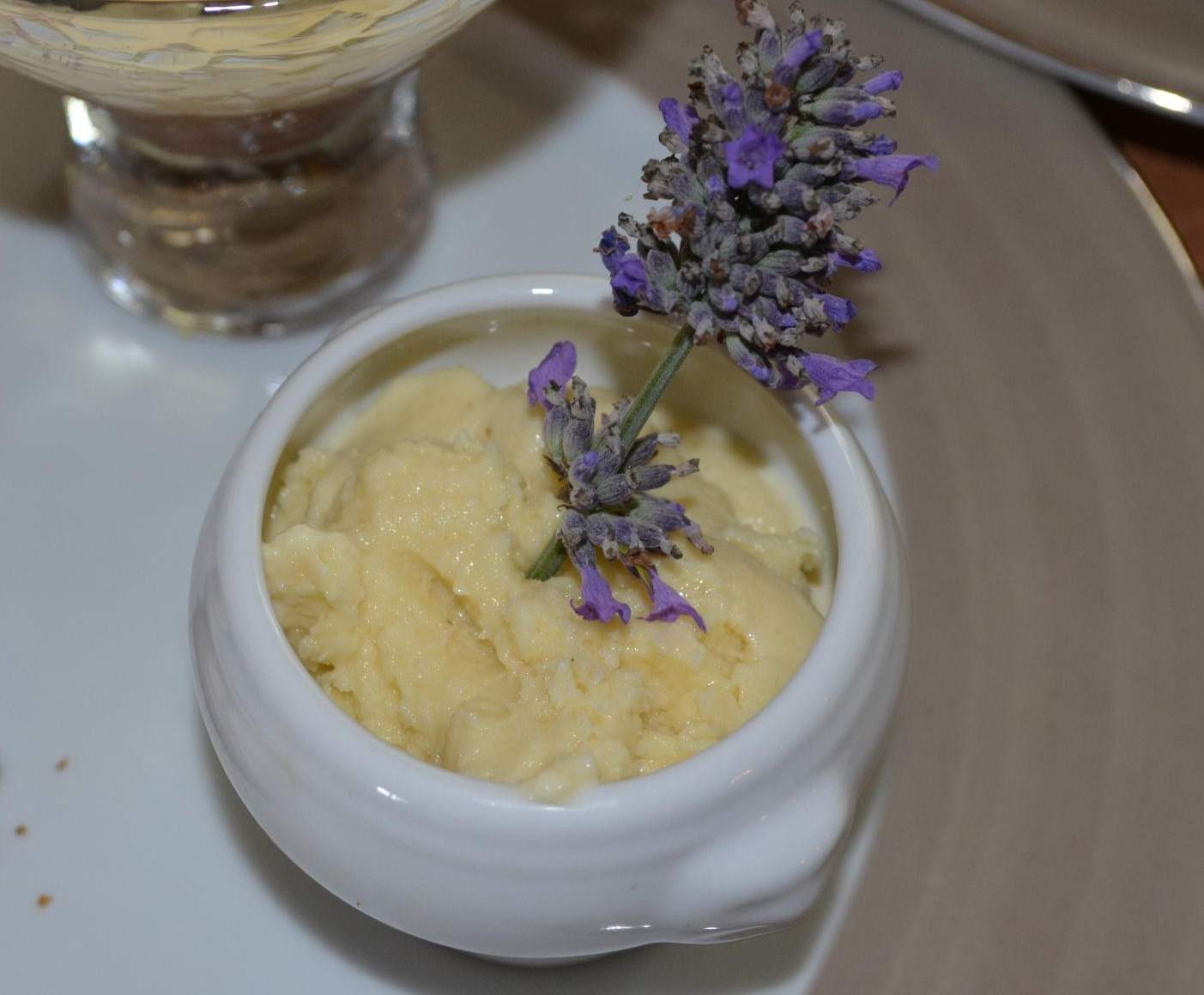 Crème glacée à la lavande