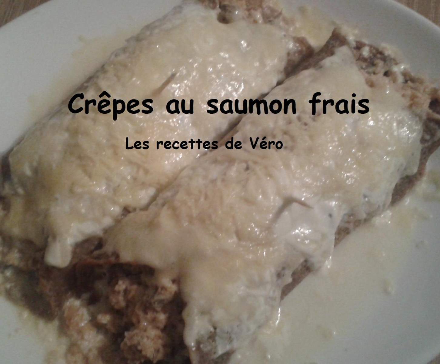 Crêpes (galettes) au sarrasin farcies au saumon frais
