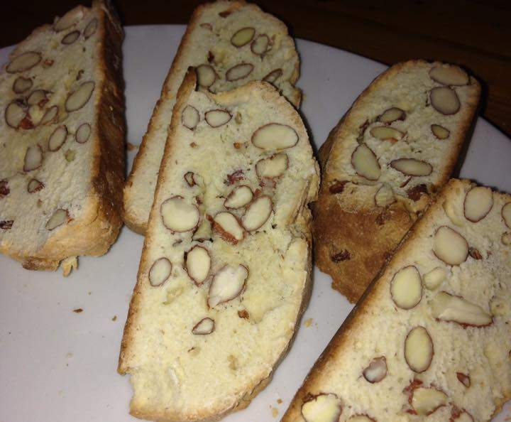 CROQUANTS AUX AMANDES