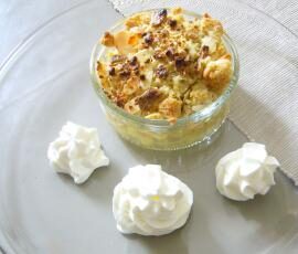 Crumble aux poires, amandes et chocolat blanc