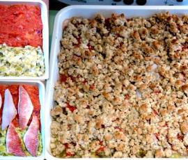 Crumble de rougets, compotée de tomates et fondue de poireaux