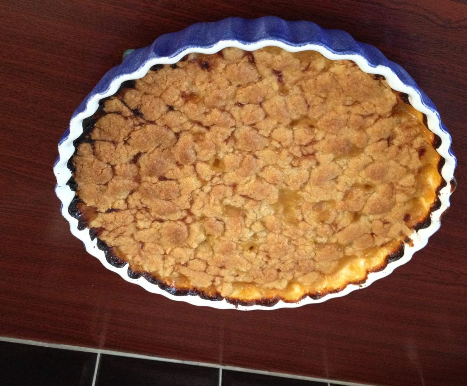 crumble pêche-basilic