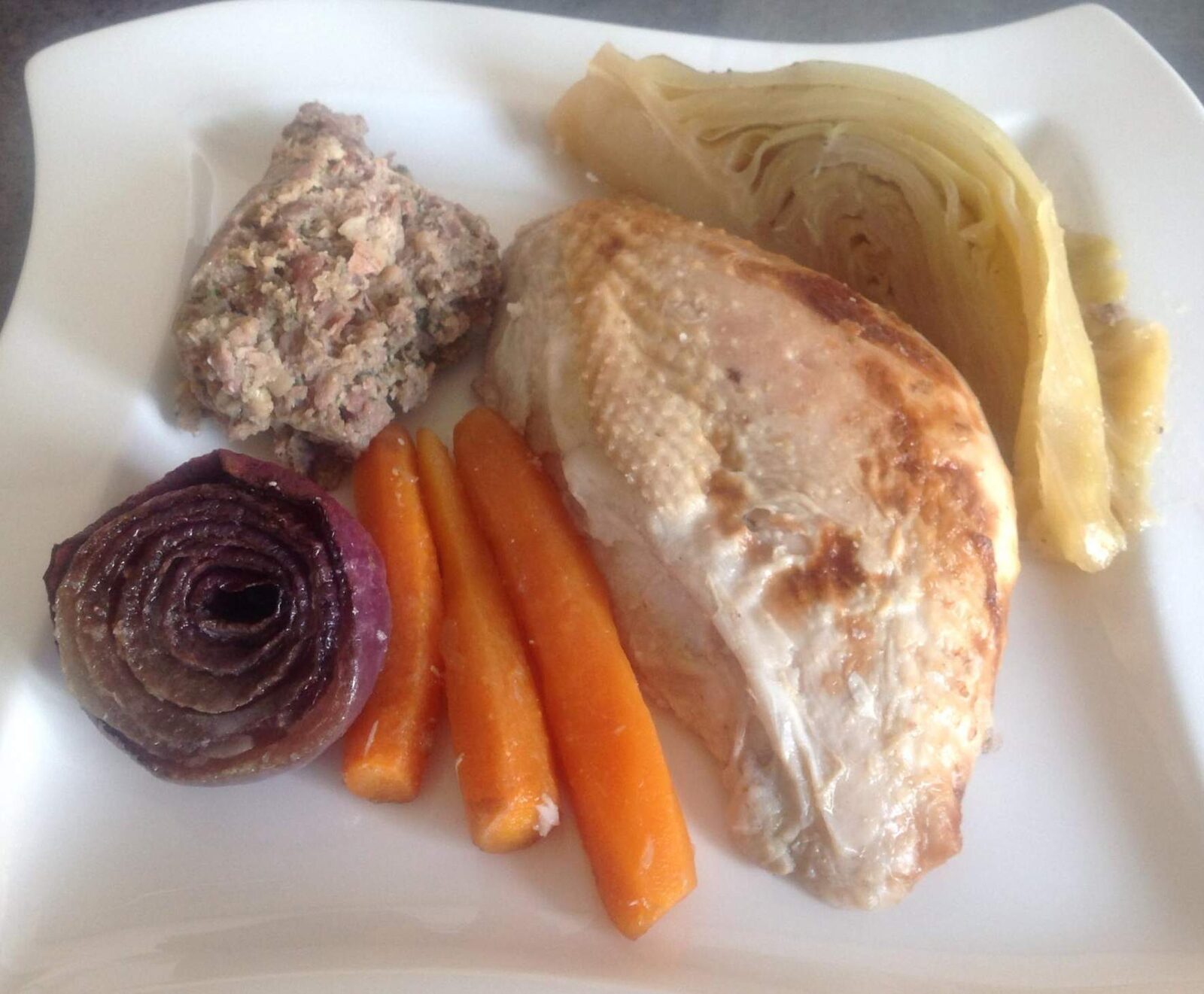 Dinde entière au four moelleuse