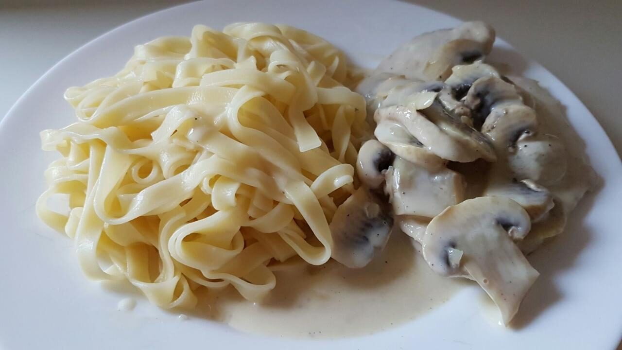Escalope de dinde à la crème d'oignon