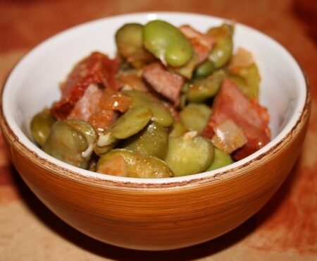 Fèves aux lardons
