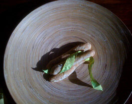 ficelles oignon-olive pour l'apéritif