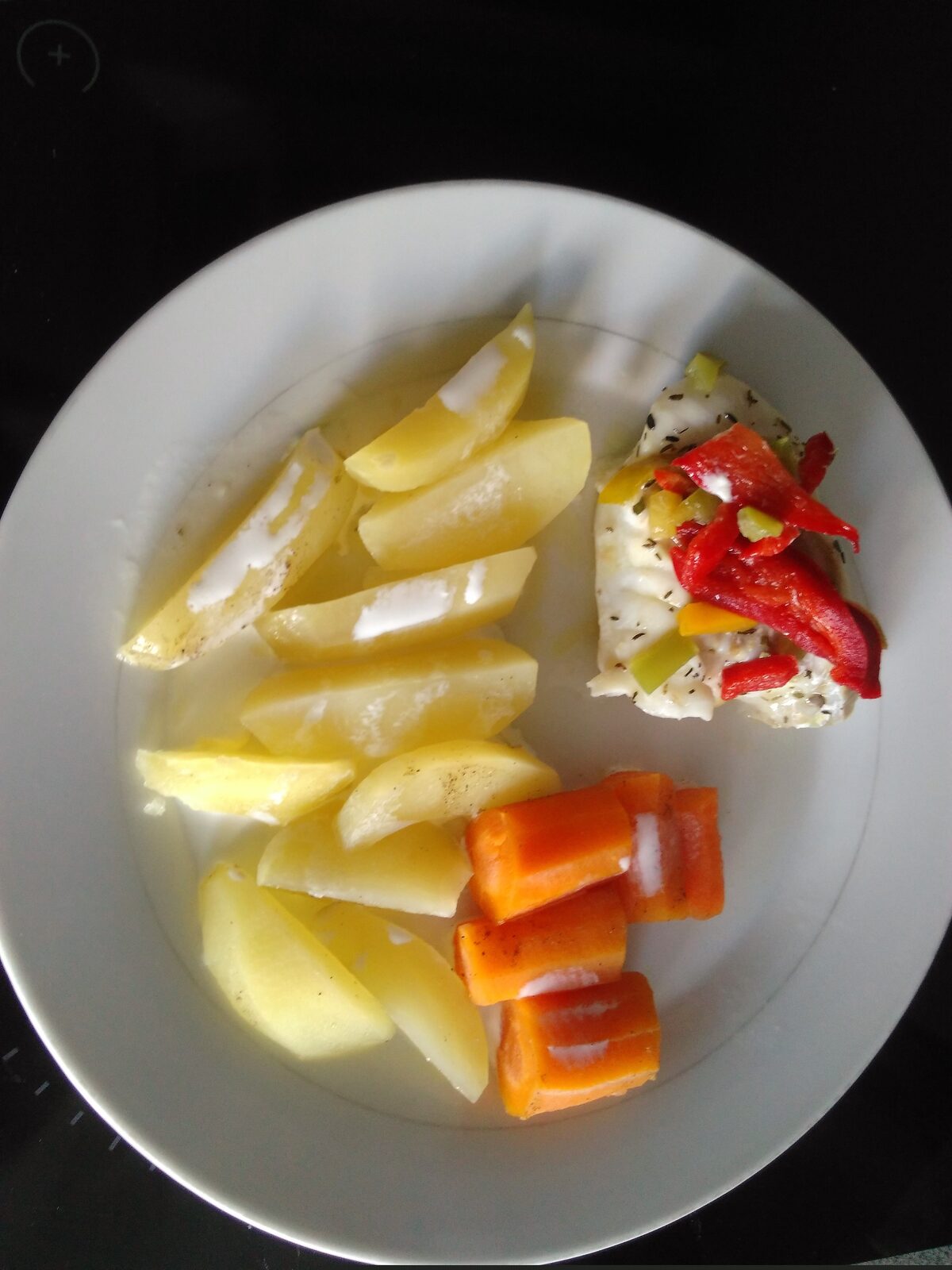 filet de cabillaud et légumes vapeur