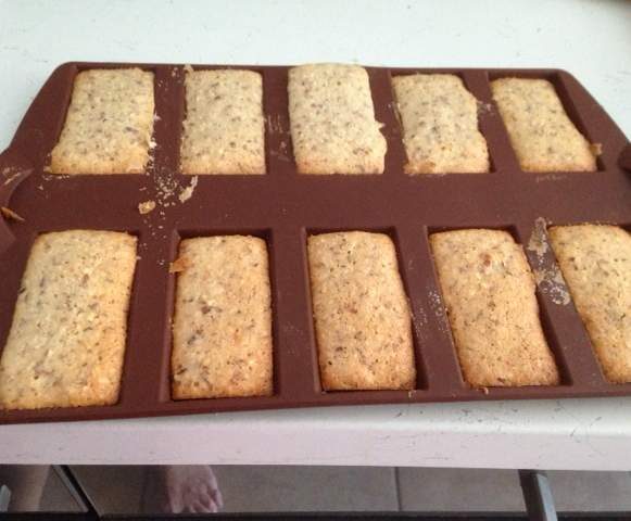 FINANCIERS AUX AMANDES