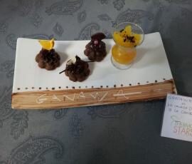 GANAWA AU CHOCOLAT ET NOIX DE PECAN ET SA SALADE D’ORANGE A LA CANNELLE