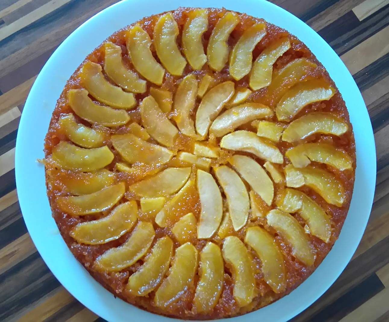 Gâteau aux fruits facile