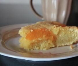 Gâteau aux pêches