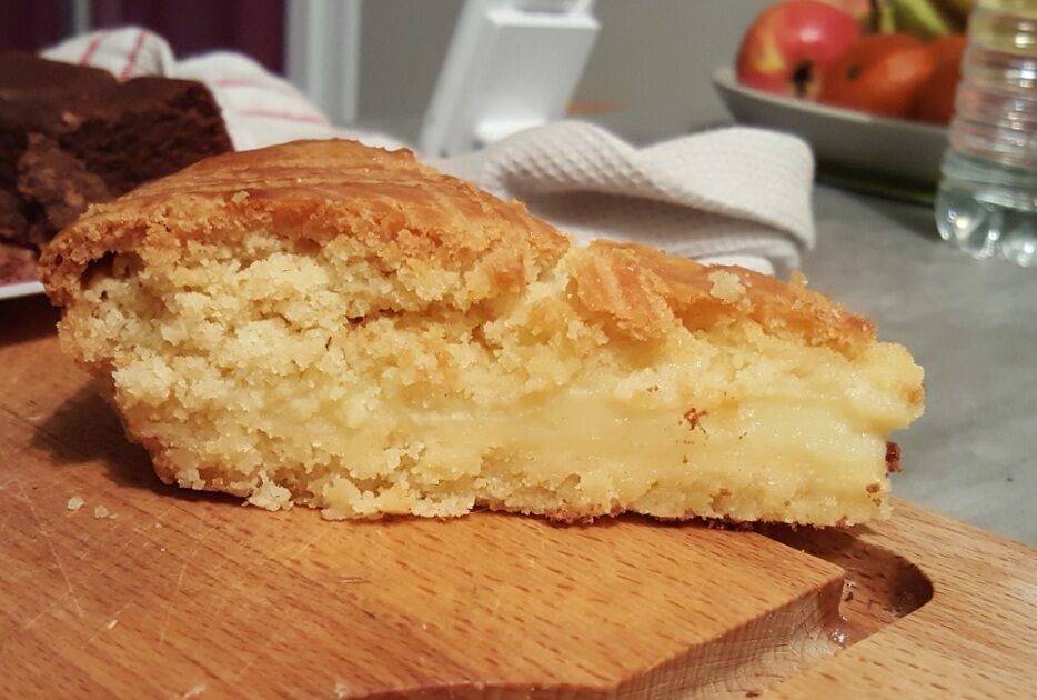 Gâteau basque à la crème pâtissière