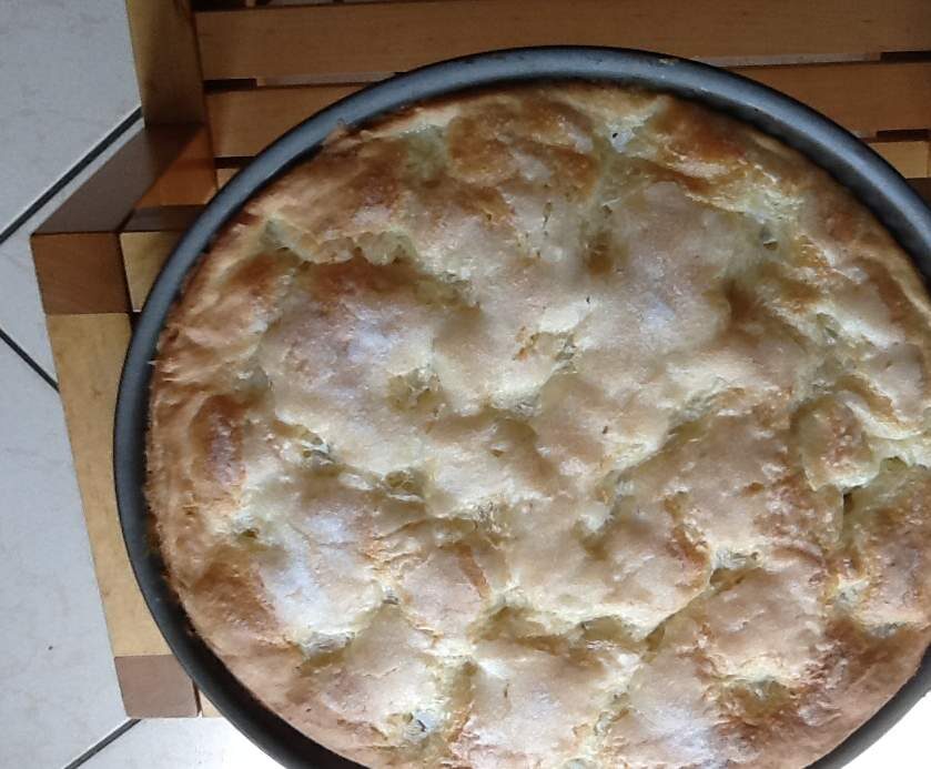 Gâteau brioché à la crème et au sucre