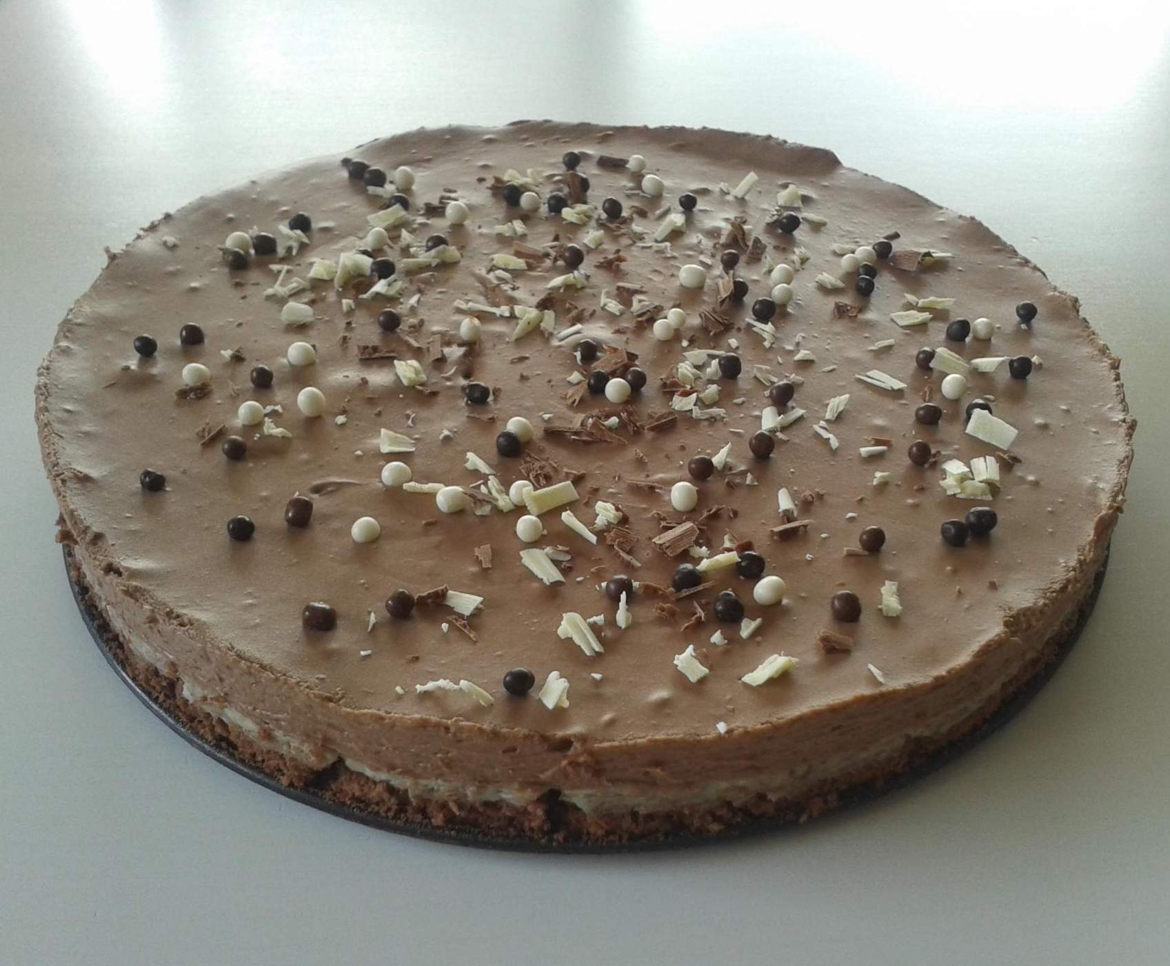 Gâteau craquant aux trois chocolats