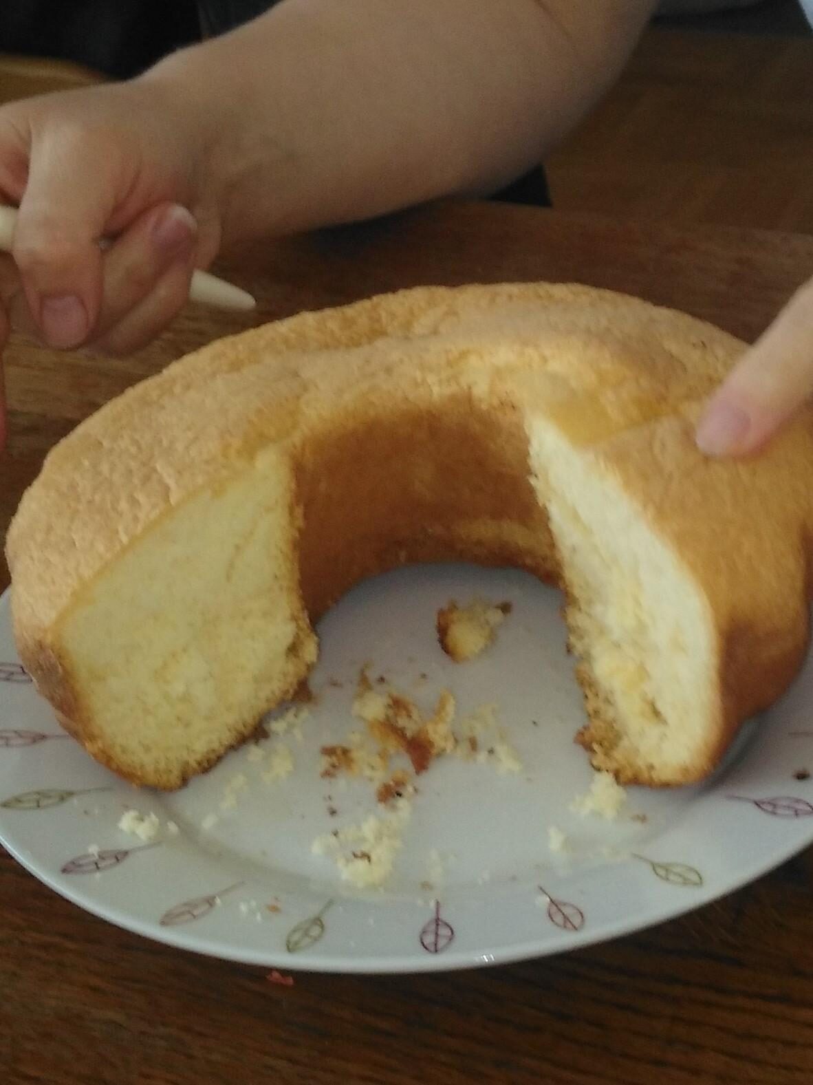 gâteau de Savoie moelleux