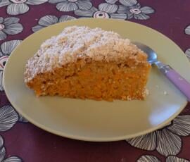 Gâteau moelleux à la carotte